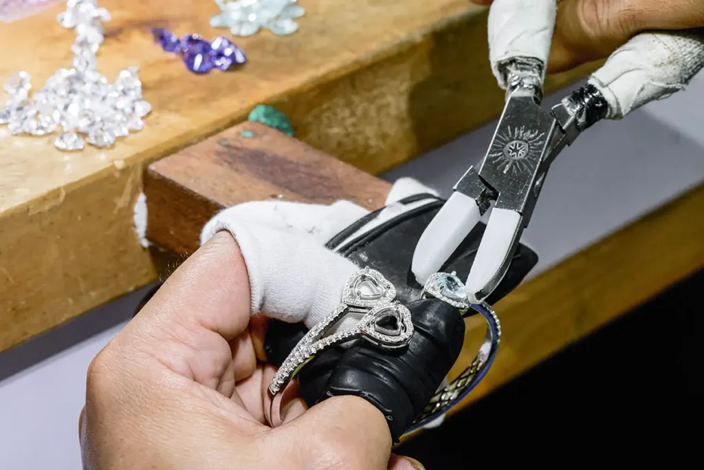 Yinyuan Jewelry Prong Setting